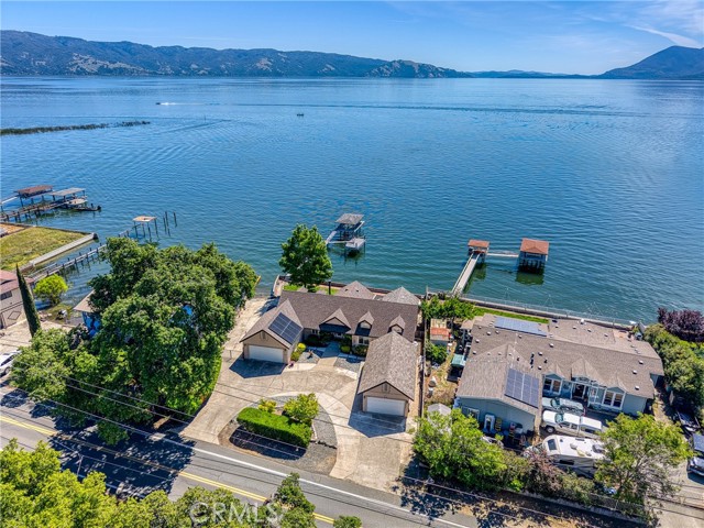 3790 Lakeshore Boulevard, Lakeport CA: https://media.crmls.org/medias/95ac792f-c7db-4704-b9c5-b4c11b3d2989.jpg