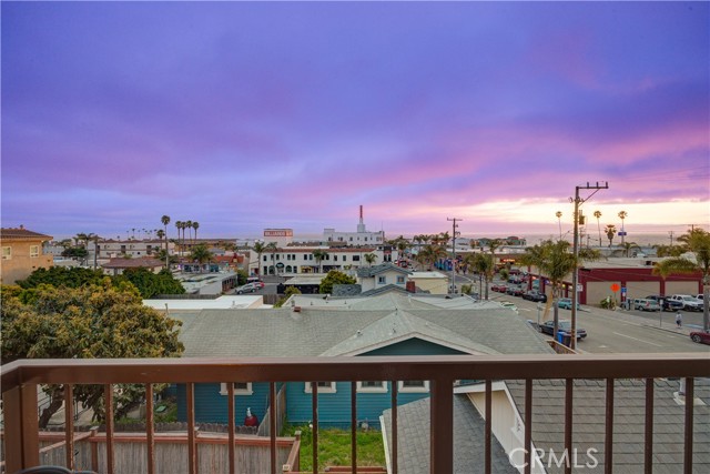 Detail Gallery Image 9 of 21 For 691 Price St #207,  Pismo Beach,  CA 93449 - 2 Beds | 2 Baths