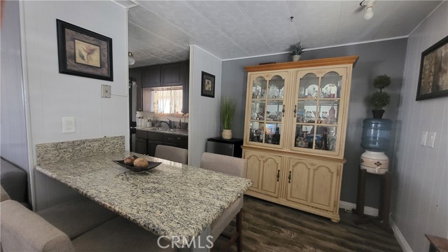 Detail Gallery Image 11 of 21 For 20652 Lassen St #114,  Chatsworth,  CA 91311 - 2 Beds | 2 Baths