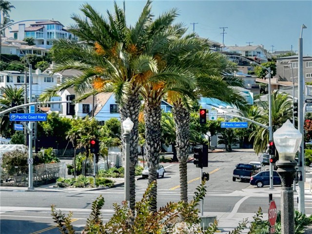 Detail Gallery Image 3 of 51 For 24362 Del Prado, Dana Point,  CA 92629 - 3 Beds | 2 Baths