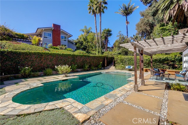 7 Ponderosa Lane, Rolling Hills Estates, California 90274, 5 Bedrooms Bedrooms, ,2 BathroomsBathrooms,Residential,Sold,Ponderosa,PV21223898