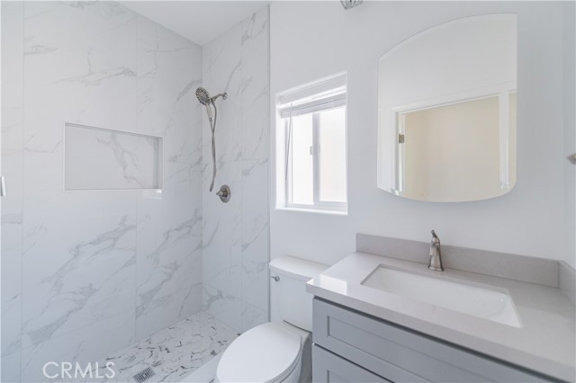 5033 Sultana Avenue, Temple City CA: https://media.crmls.org/medias/95aeaeca-6add-4d98-8de6-267e018e3bc9.jpg
