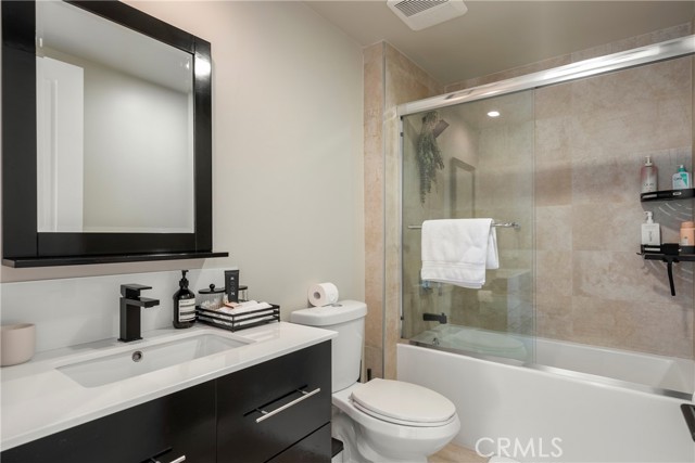 Detail Gallery Image 19 of 34 For 118 S Kenwood St #307,  Glendale,  CA 91205 - 2 Beds | 2 Baths