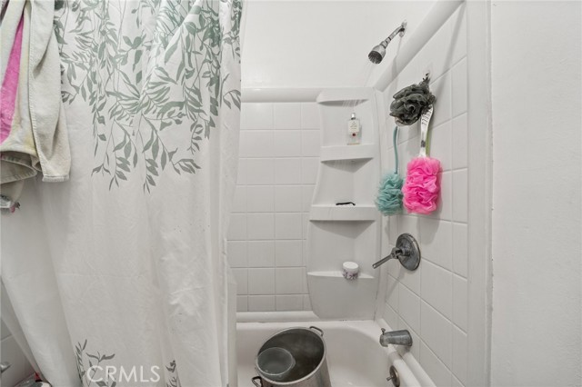 Detail Gallery Image 32 of 54 For 1120 1124 E Hellman St, Long Beach,  CA 90813 - – Beds | – Baths