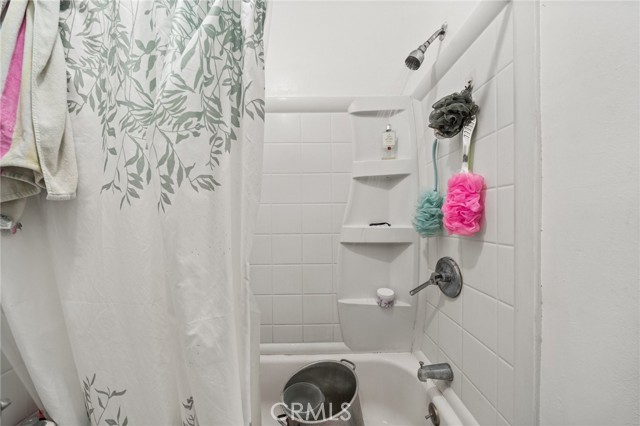 Detail Gallery Image 32 of 54 For 1120 1124 E Hellman St, Long Beach,  CA 90813 - – Beds | – Baths