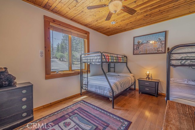 Detail Gallery Image 57 of 70 For 40202 Lakeview Dr, Big Bear Lake,  CA 92315 - 5 Beds | 3/1 Baths
