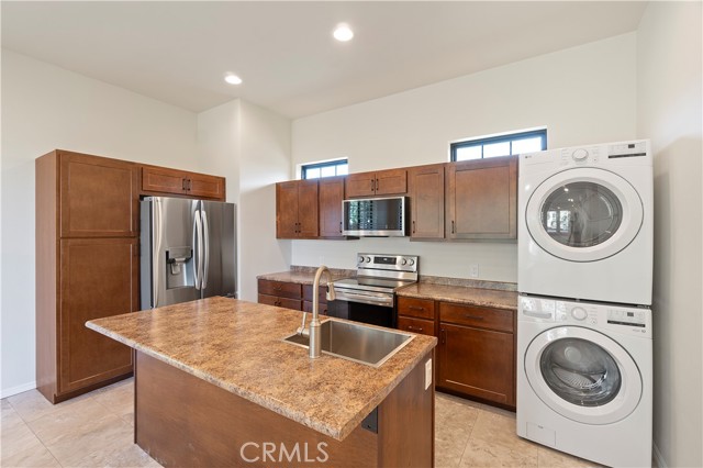 Detail Gallery Image 8 of 21 For 37420 Leta, Calimesa,  CA 92320 - 2 Beds | 2 Baths