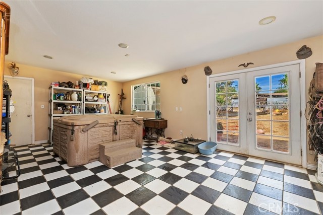 Detail Gallery Image 20 of 26 For 5829 Aurora Ave, Jurupa Valley,  CA 91752 - 4 Beds | 2/1 Baths