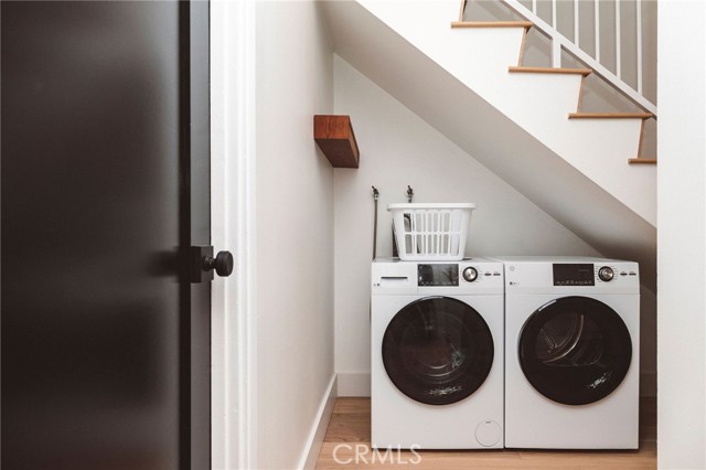 Detail Gallery Image 14 of 18 For 989 La Mirada, Laguna Beach,  CA 92651 - 3 Beds | 2 Baths