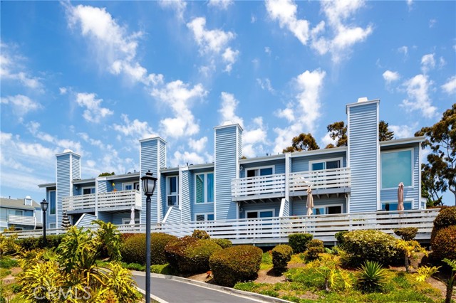 24612 Harbor View Drive, Dana Point CA: https://media.crmls.org/medias/95b0c933-78c9-4e61-a44a-635beb8fcc1a.jpg