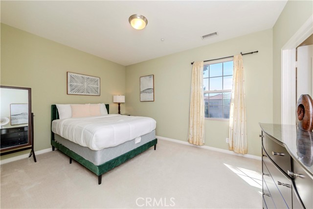 78 Talisman, Irvine CA: https://media.crmls.org/medias/95b0d8c6-fc2a-40e2-85a8-875999fc8773.jpg