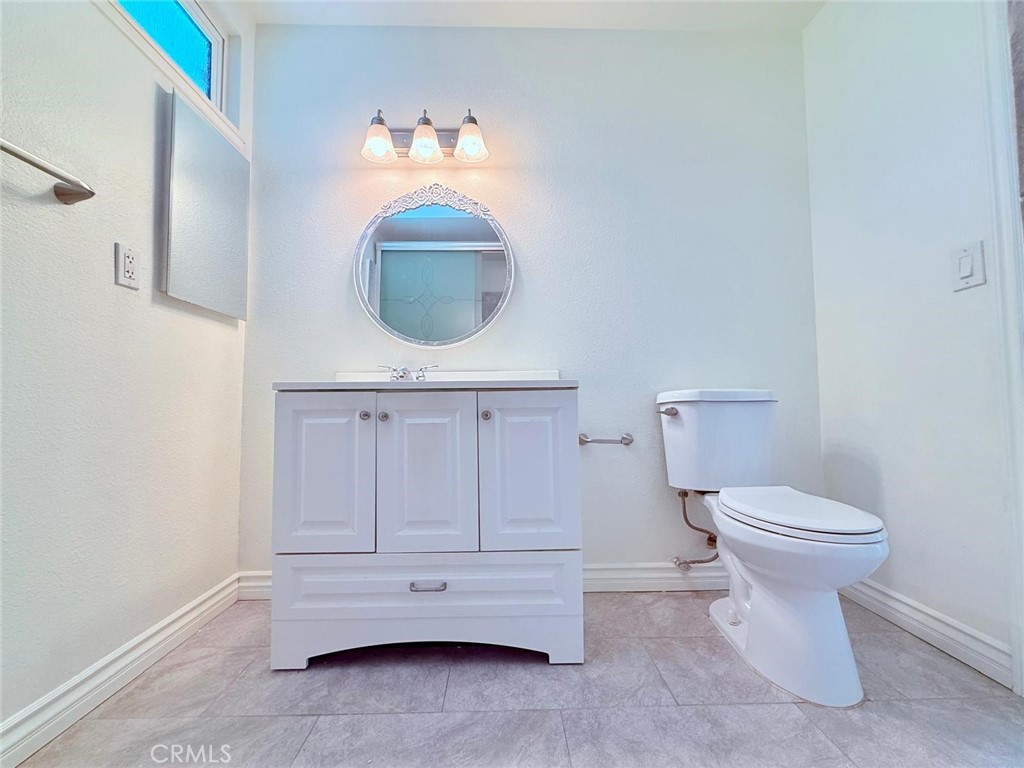https://media.crmls.org/medias/95b15a69-b0d8-4c5c-a246-761cc6186ec6.jpg?preset=X-Large