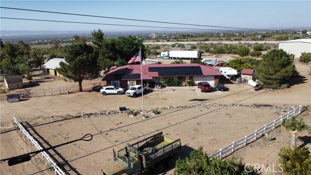 2390 Trinity Road, Pinon Hills CA: https://media.crmls.org/medias/95b17948-ad0d-4e68-a773-1c6476c2a28b.jpg
