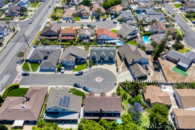 2160 S Hammatt, Anaheim CA: https://media.crmls.org/medias/95b2ef69-eb77-474e-9152-47fd6b4cf095.jpg