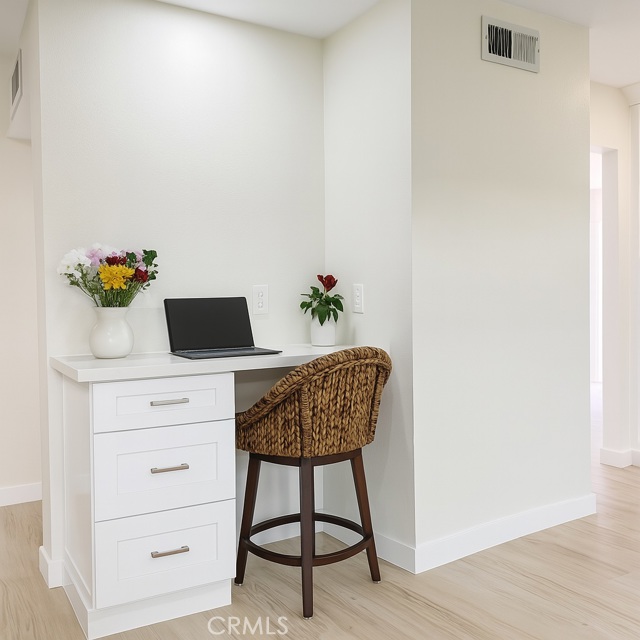 16329 Cherry Fall Lane, Cerritos CA: https://media.crmls.org/medias/95b3801a-c2c6-4ea3-a3c5-884647136fed.jpg