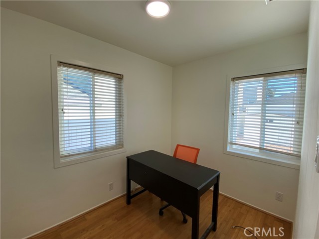 Detail Gallery Image 16 of 17 For 1067 W 25th St, San Pedro,  CA 90731 - 2 Beds | 1 Baths