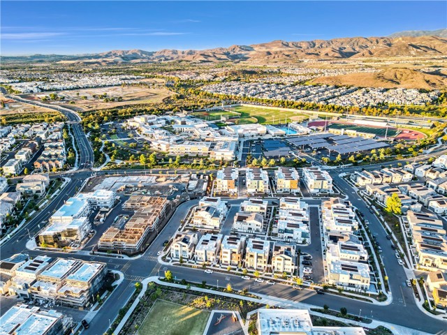 Detail Gallery Image 20 of 22 For 165 Baluster, Irvine,  CA 92618 - 1 Beds | 1 Baths