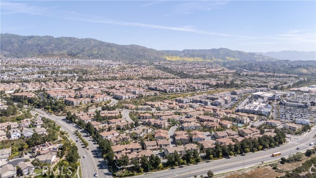 11220 Paseo Sonesta, Porter Ranch CA: https://media.crmls.org/medias/95b41018-4b8b-44a6-9a7d-381164800717.jpg