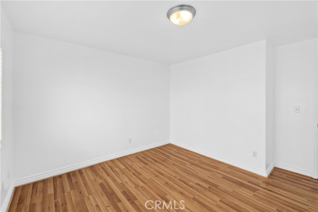 Detail Gallery Image 16 of 39 For 4838 Elmwood #7,  Los Angeles,  CA 90004 - 3 Beds | 3 Baths