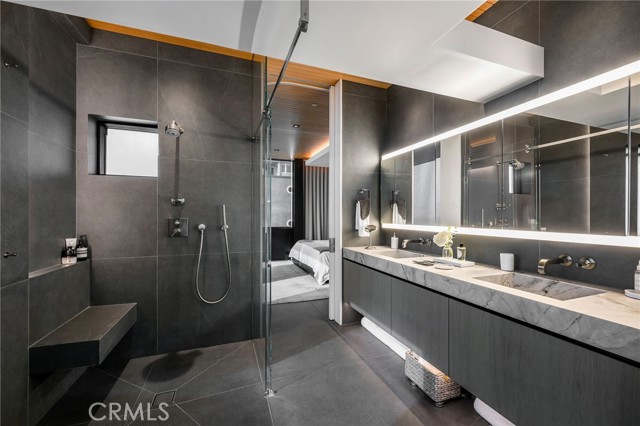 4320 The Strand, Manhattan Beach CA: https://media.crmls.org/medias/95b60caa-32c8-419c-8c45-6a56ec03134d.jpg