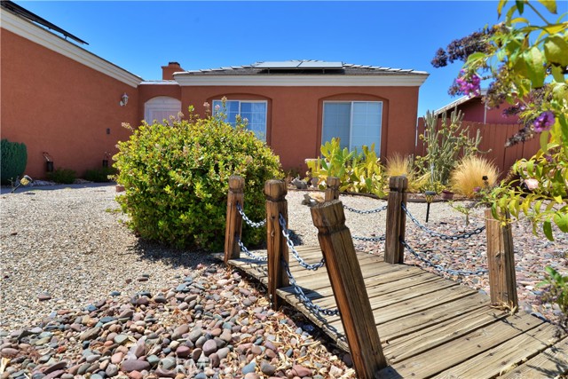 9919 Payne Court, Adelanto CA: https://media.crmls.org/medias/95b61869-0d32-48f4-8ffb-8b366abd1939.jpg