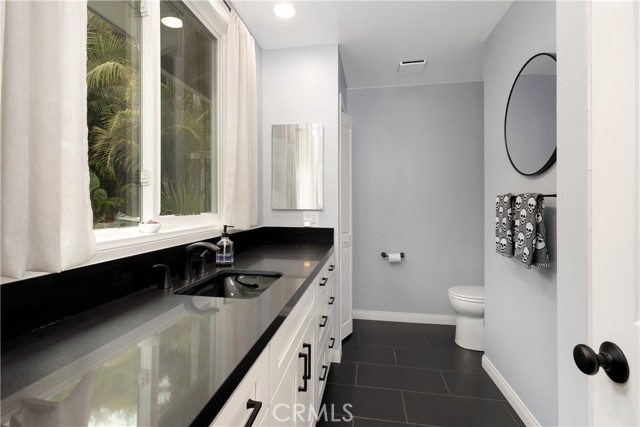 Detail Gallery Image 17 of 36 For 1956 Flamingo Dr, Costa Mesa,  CA 92626 - 4 Beds | 3 Baths