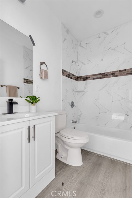 2032 E Stockwell, Compton CA: https://media.crmls.org/medias/95b6ee1f-69fa-46c9-84b3-dc32d944e4f9.jpg