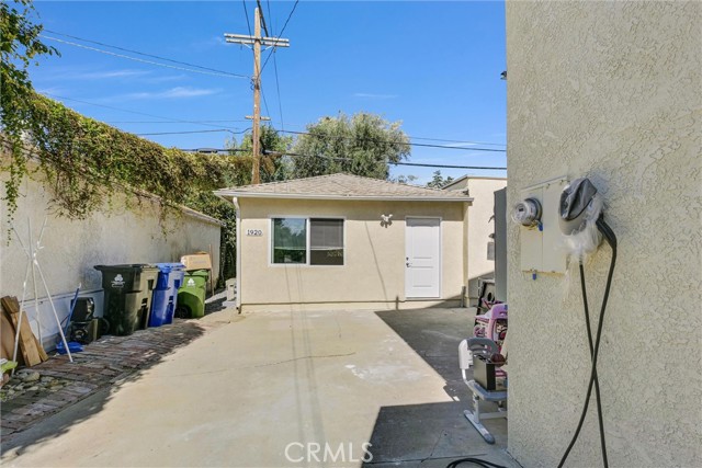 Detail Gallery Image 26 of 48 For 1918 Cyril Ave, Los Angeles,  CA 90032 - 6 Beds | 4/1 Baths