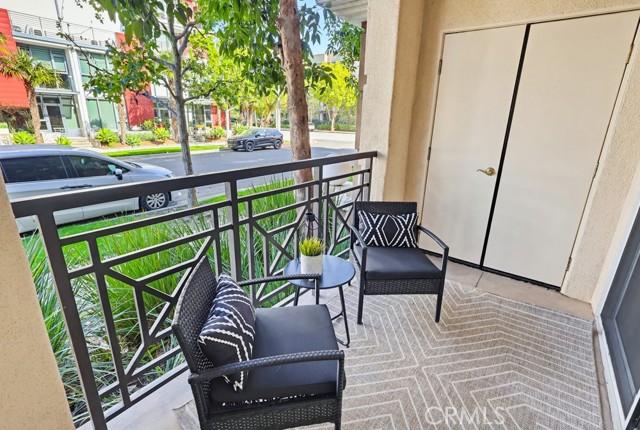 Image 27 of 75 For 13075 Pacific Promenade  115