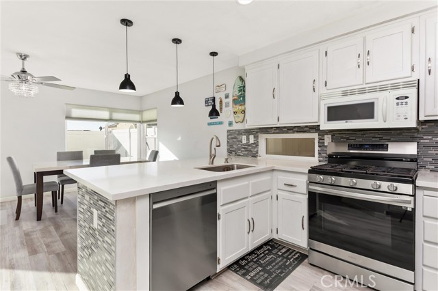 Detail Gallery Image 10 of 35 For 10464 Agate, Mentone,  CA 92359 - 3 Beds | 2/1 Baths