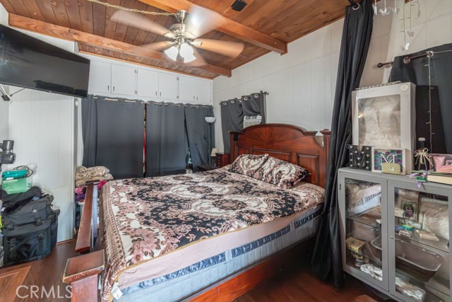 6933 Delta Avenue, Long Beach CA: https://media.crmls.org/medias/95b768ac-8baa-4e5a-936f-d35af720ebe2.jpg