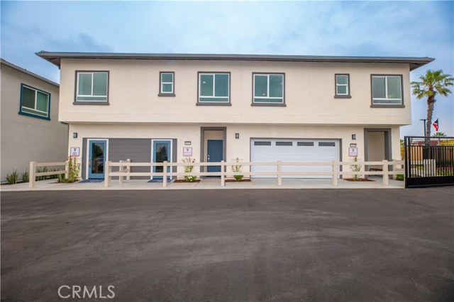 Detail Gallery Image 9 of 63 For 14410 Bing Ave, Fontana,  CA 92335 - 2 Beds | 2 Baths