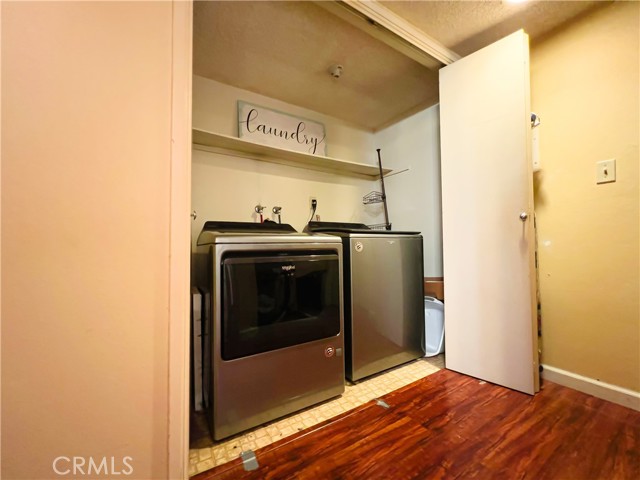 Detail Gallery Image 16 of 21 For 620 W Hyde Park Bld #103,  Inglewood,  CA 90302 - 2 Beds | 2 Baths