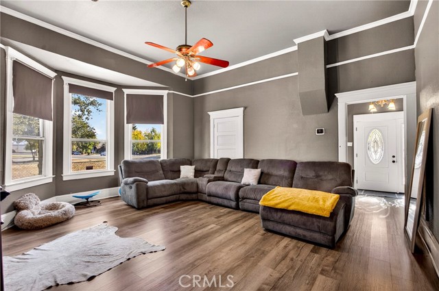 Detail Gallery Image 9 of 57 For 1214 Marin, Corning,  CA 96021 - 6 Beds | 2 Baths