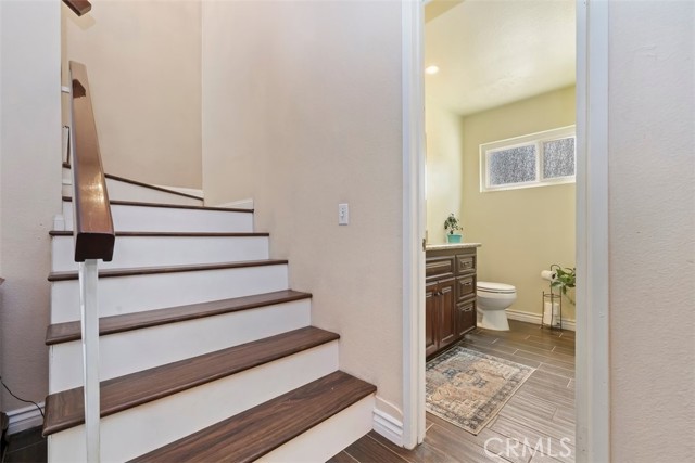 Detail Gallery Image 14 of 26 For 5829 Aurora Ave, Jurupa Valley,  CA 91752 - 4 Beds | 2/1 Baths