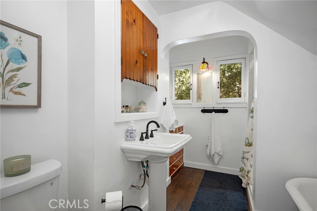 Detail Gallery Image 15 of 52 For 12347 Spring Trail, Sylmar,  CA 91342 - 3 Beds | 2 Baths