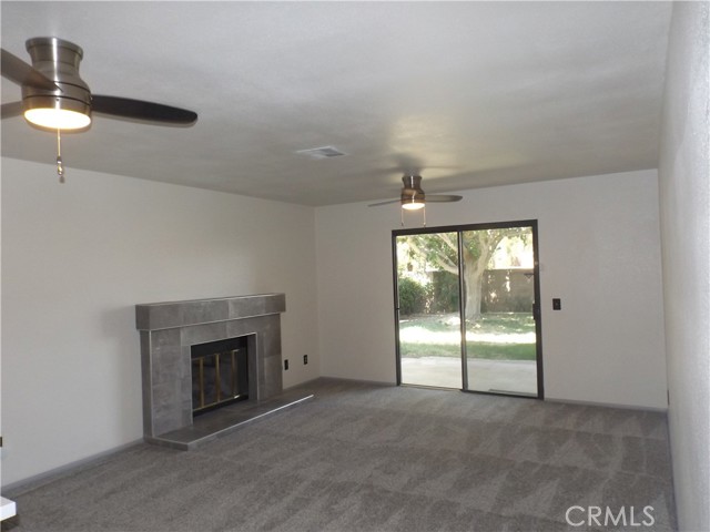 Detail Gallery Image 14 of 31 For 1231 Camran Ave, Lancaster,  CA 93535 - 3 Beds | 2 Baths