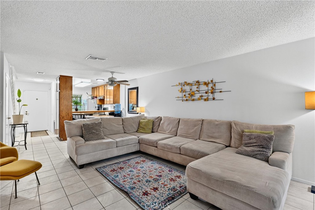 MLS #DW25152735 image #7