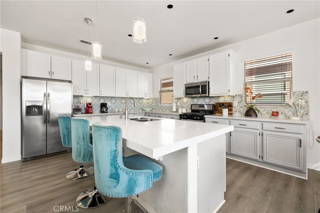 MLS #OC25249506 image #23