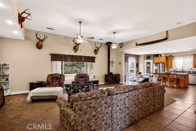 Detail Gallery Image 6 of 41 For 1899 1st, Corning,  CA 96021 - 4 Beds | 2 Baths