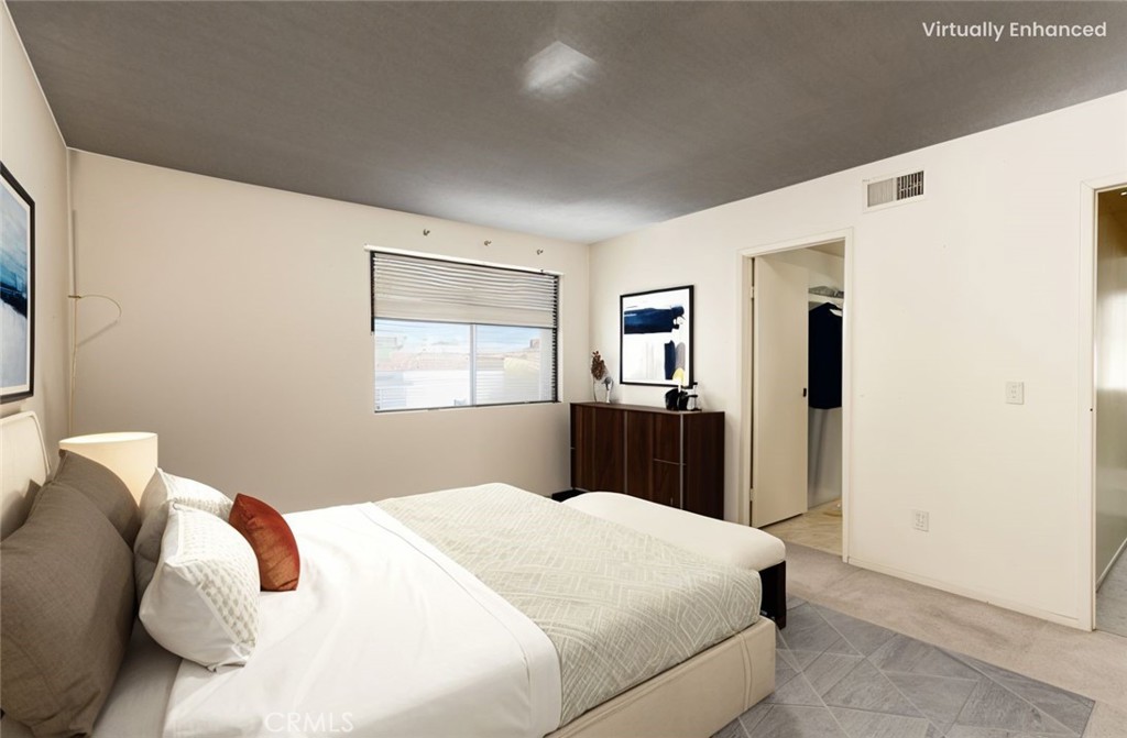 MLS #OC25182149 img 4