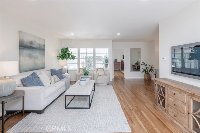 Detail Gallery Image 19 of 69 For 5320 W 142nd Pl, Hawthorne,  CA 90250 - 3 Beds | 2 Baths