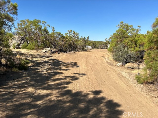 0 Pony Trail Rd, Anza CA: https://media.crmls.org/medias/95bcbd18-26c0-4475-b906-13e3aede5c4e.jpg