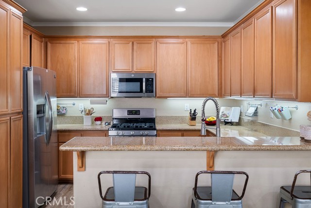 24136 Willowbrooke Court, Valencia CA: https://media.crmls.org/medias/95bcd7dd-c3d3-413a-a6c8-6a79da666e16.jpg