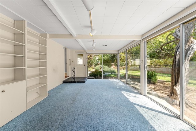 Detail Gallery Image 12 of 25 For 947 Nottingham Dr, Redlands,  CA 92373 - 3 Beds | 2 Baths