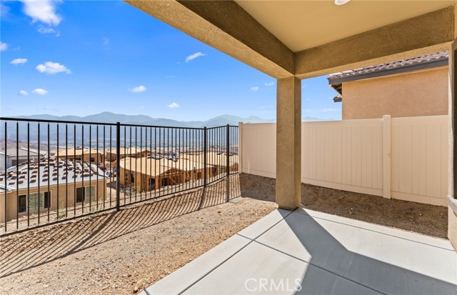 Detail Gallery Image 19 of 21 For 11943 Greenpeak St, Corona,  CA 92883 - 2 Beds | 2 Baths