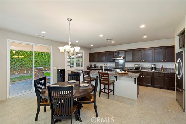 Detail Gallery Image 10 of 49 For 81917 Villa Palazzo, Indio,  CA 92203 - 3 Beds | 2/1 Baths