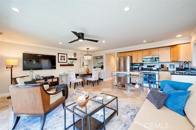 Detail Gallery Image 9 of 33 For 174 Cliff Dr #F,  Laguna Beach,  CA 92651 - 2 Beds | 2 Baths