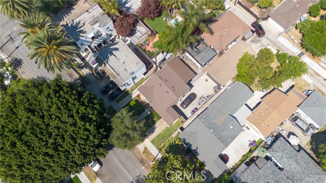 1876 Oregon Avenue, Long Beach CA: https://media.crmls.org/medias/95c06f8a-8ba0-40da-91d5-af95ba79c011.jpg