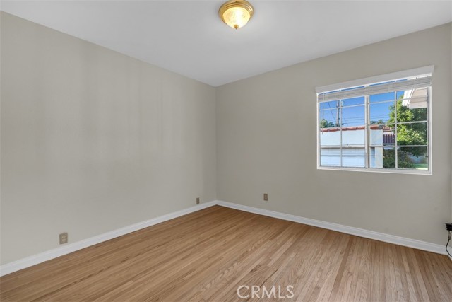 Detail Gallery Image 16 of 35 For 1227 Western Ave, Glendale,  CA 91201 - 3 Beds | 2 Baths